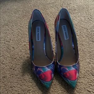 Steve Madden Multicolor Floral Pointed-Toe Pumps in Blue, Pink, Teal